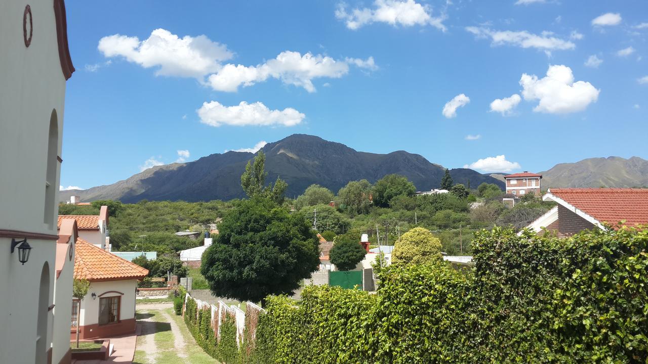 Posada del Infinito Capilla del Monte Esterno foto